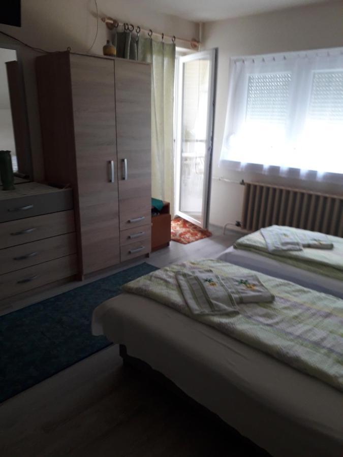 Nagy Haz Apartment Szabadkígyós Exterior foto