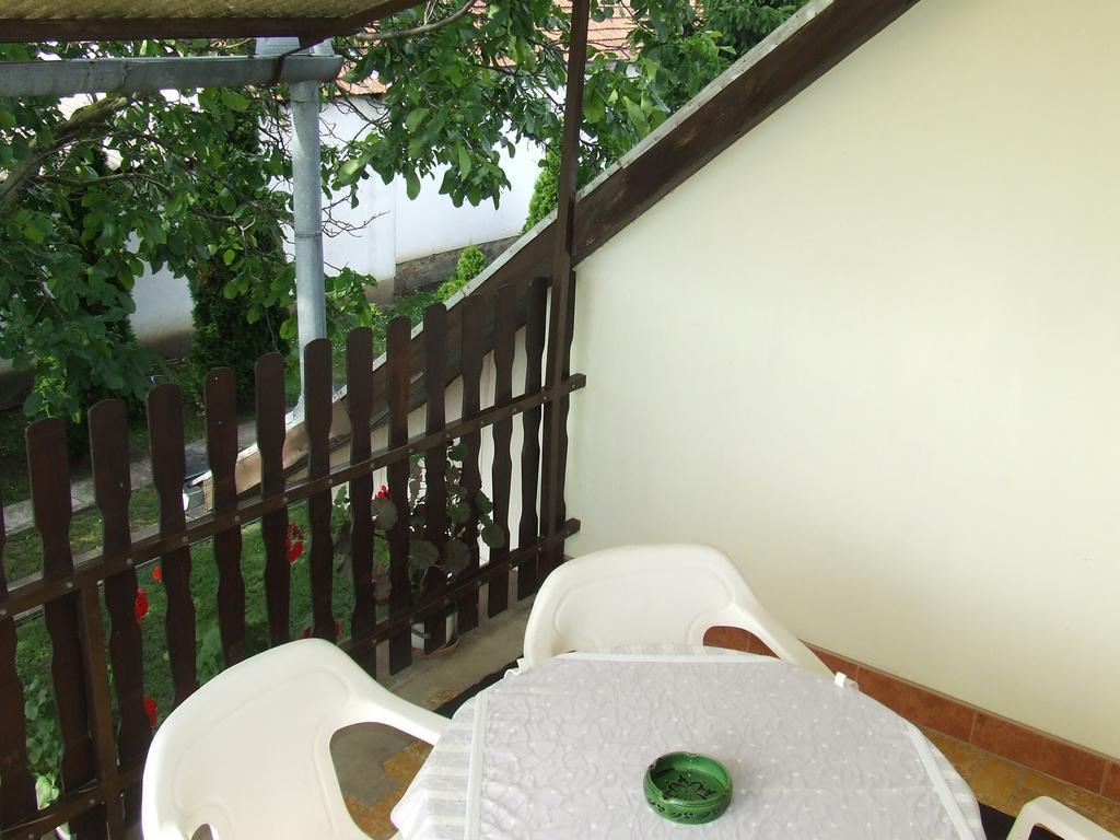 Nagy Haz Apartment Szabadkígyós Cameră foto